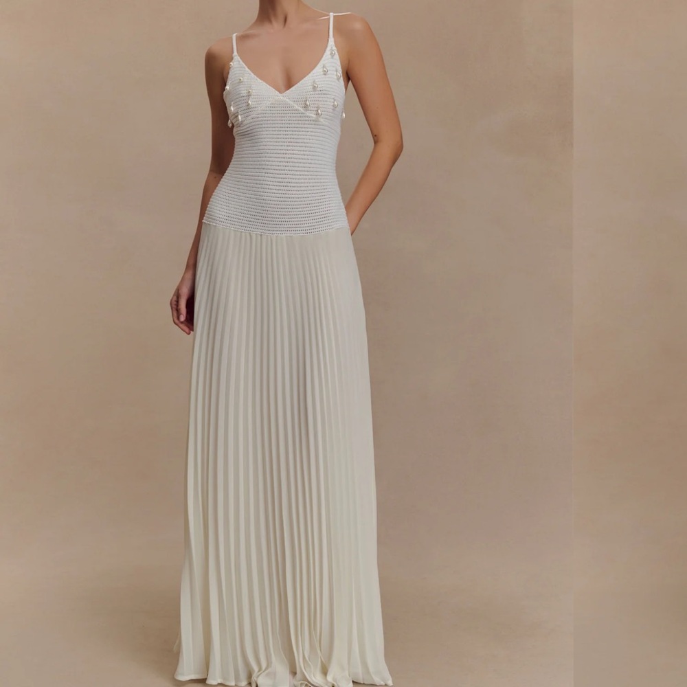 (NEVER WORN WITH TAGS) MESHKI Catherine Crochet Pearl Maxi Dress - White